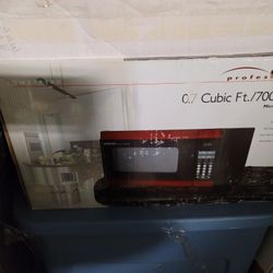 Red/Black Emerson Microwave