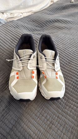 Women’s On Cloud 5 Push Sneakers Size 7