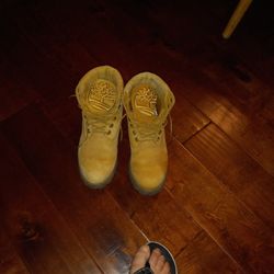 Timberland  Boots Size 8 1/2 