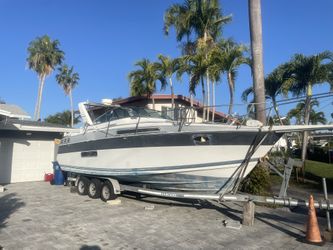 28 1/2’ Cabin Cruiser