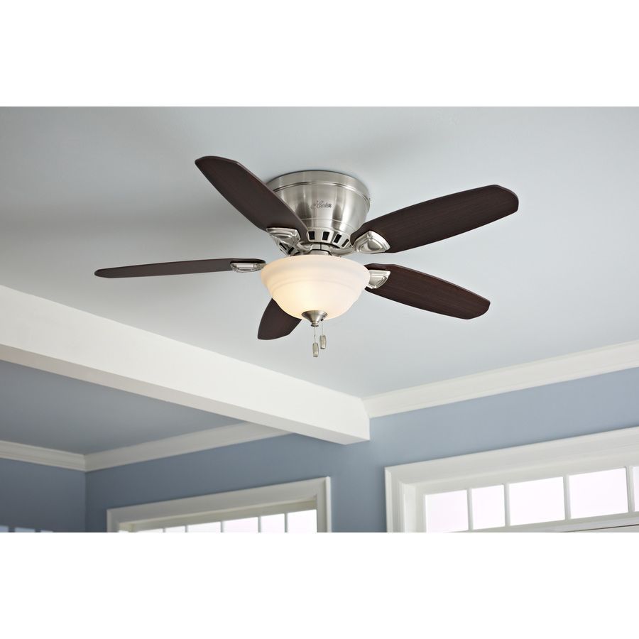 New Hunter Louden 46-in Brushed Nickel Indoor Flush Mount Ceiling Fan with Light Kit