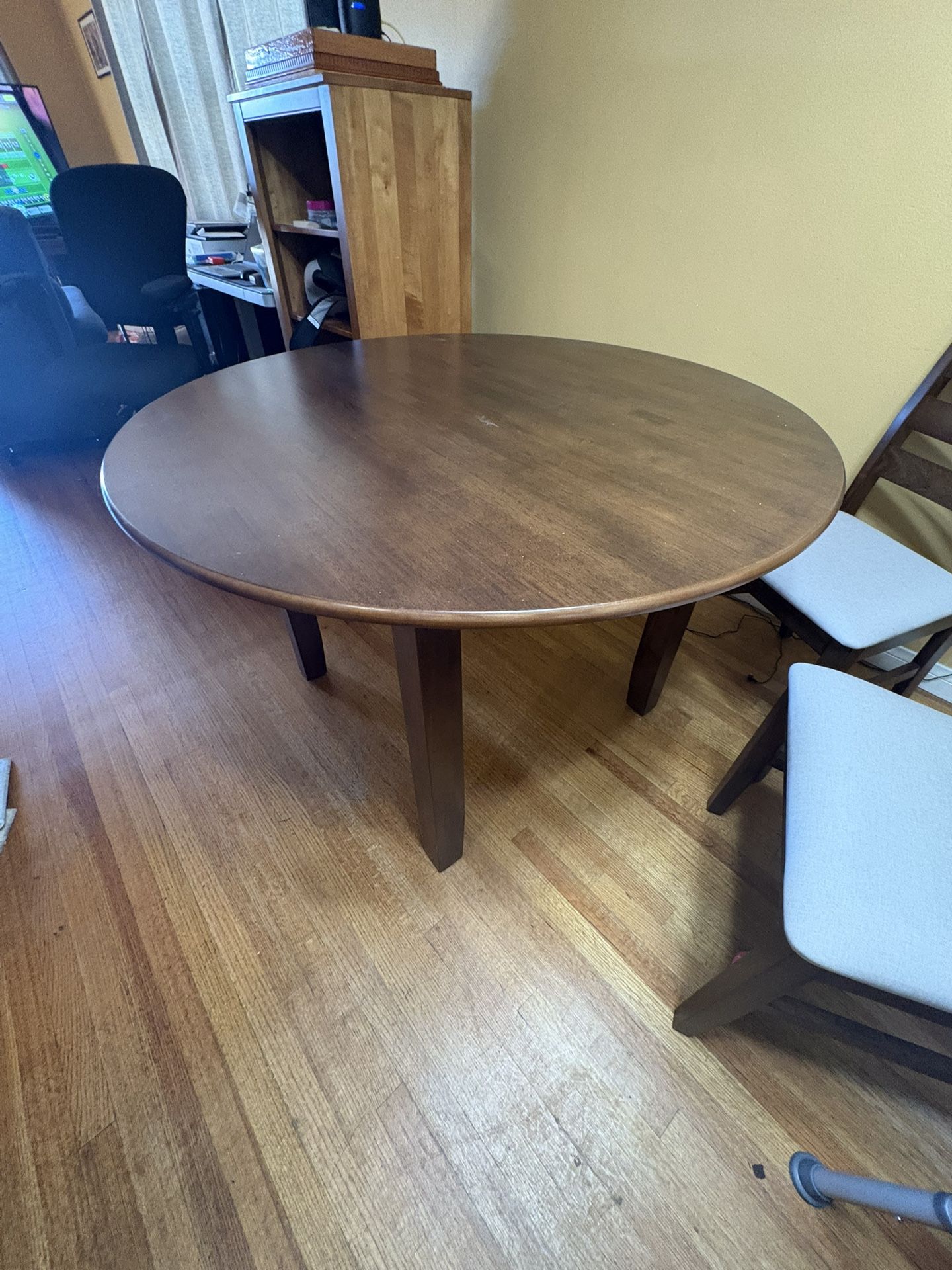 Dining Table Free
