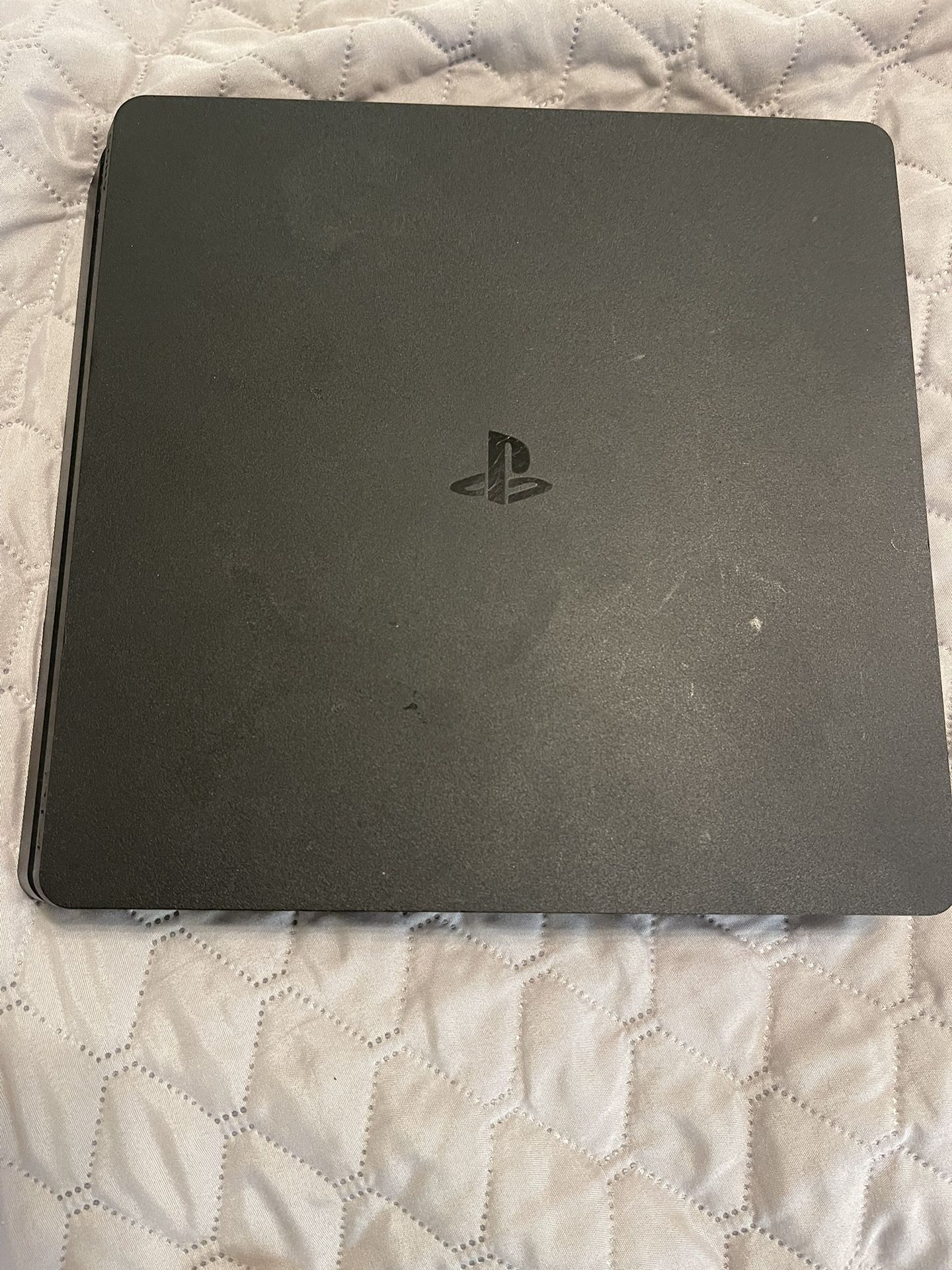 PS4 Slim