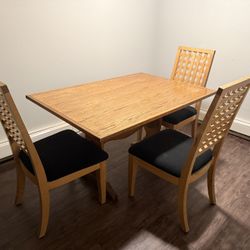 dining room set made of natural pine wood