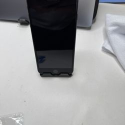 Unlocked Apple iPhone 8 Plus 64GB Black A1864 – w/ Charger – Battery 70–90%