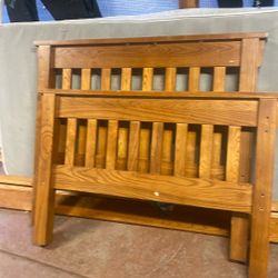 Twin Bed 