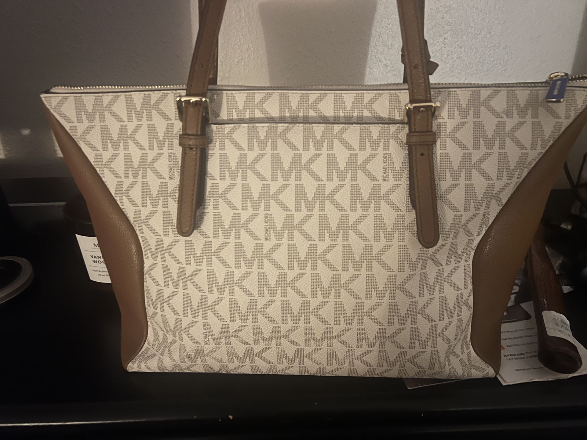 Michael Kors Purse Gently Used 