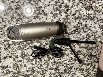  Microphone 