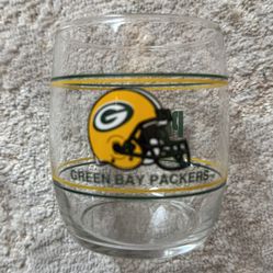 9 Vintage 1970's Green Bay Packers 3 5/8" Tall Tumbler