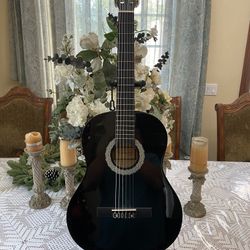 Huntington Classic Acoustic Guitar 