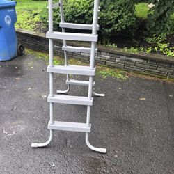 Pool Ladder