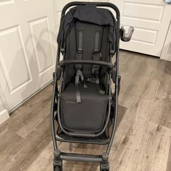 Uppababy Cruz V2 