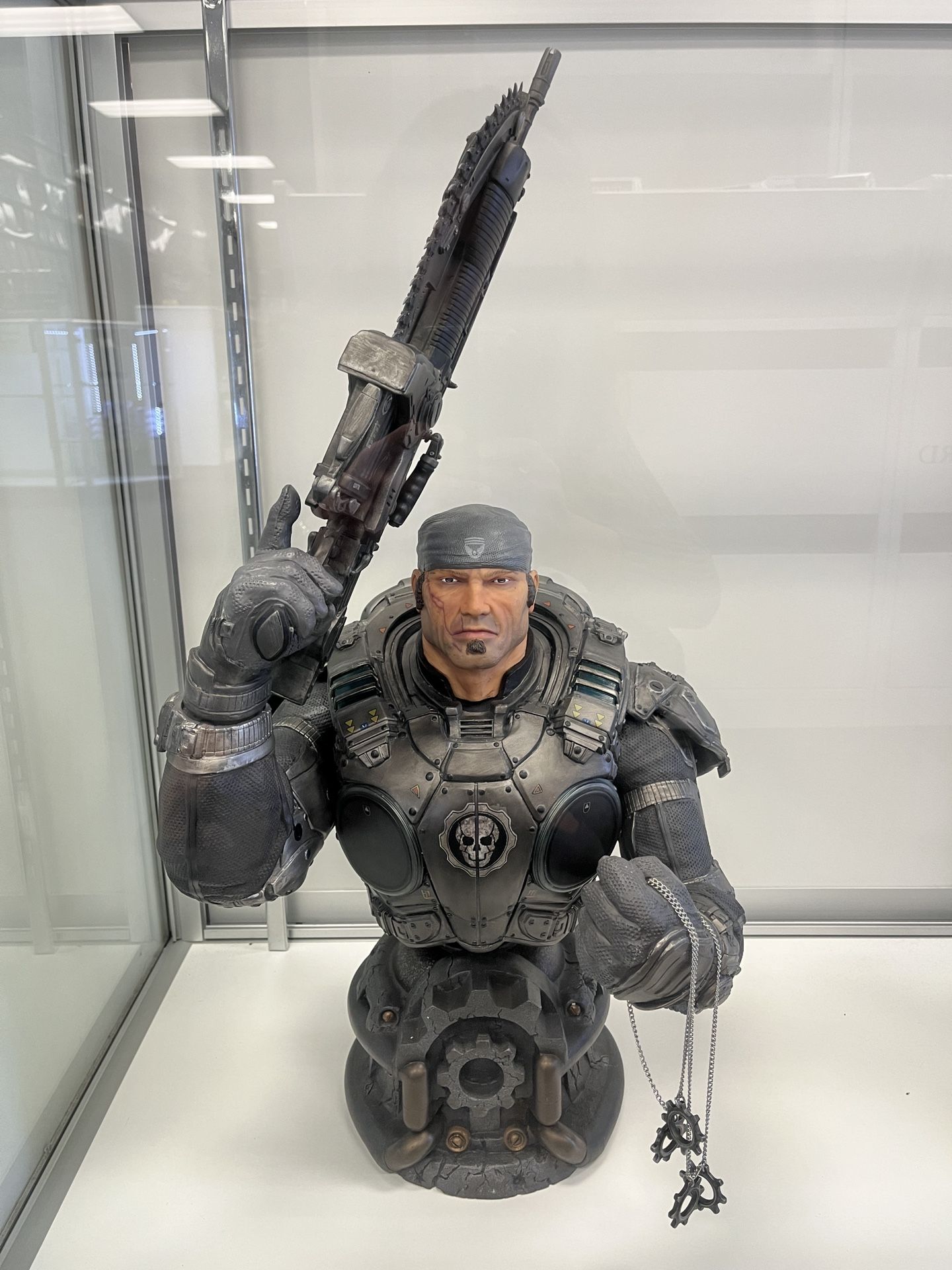 Gears Of War 2 Marcus Fenix Epic Scale Bust
