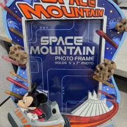 Disney mickey vintage photo frame 5x7 space mountain 77