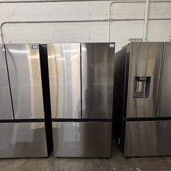 Samsung RF24BB6600QL Counter Depth French Door Refrigerator – Retail $3,300 – Only $1,500 🚚✨