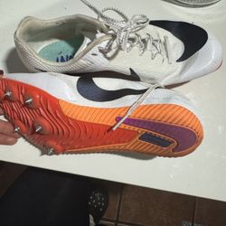 Nike rival sprinting spikes USED ONCE