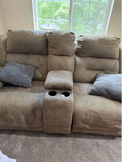 Free love seat