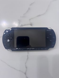 PSP 1000 with games