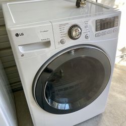 #32 LG Dryer. 220 Volt Electric. With Shoe Drying Rack
