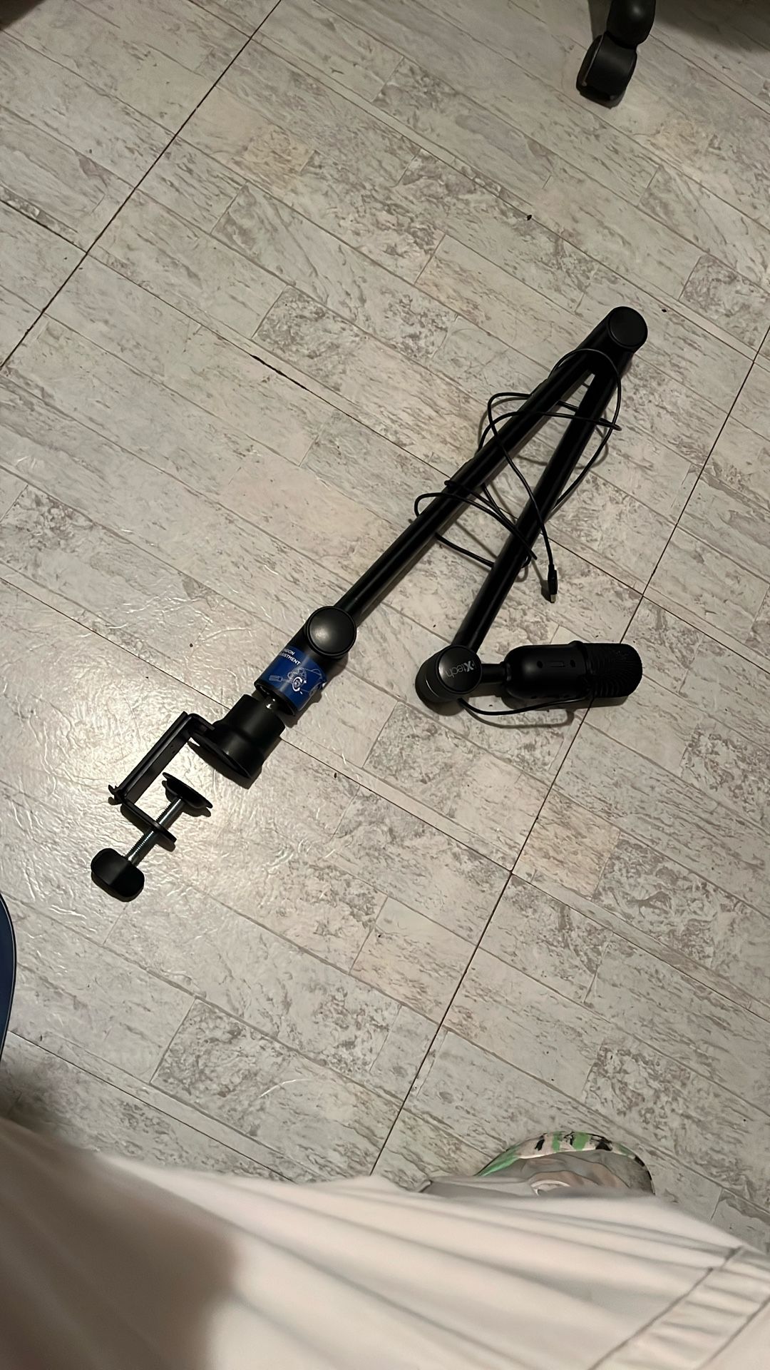 Mic With Arm Best Offer