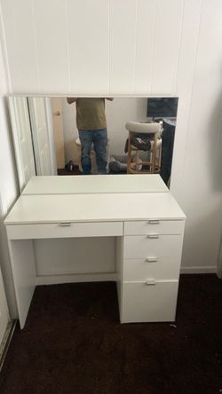 Small vanity