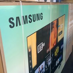 Samsung Crystal UHD TV 85” Smart 