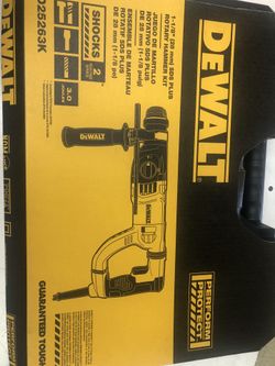 DeWalt rotary hammer kit