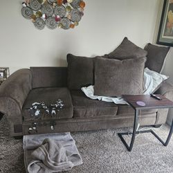 Free Furniture