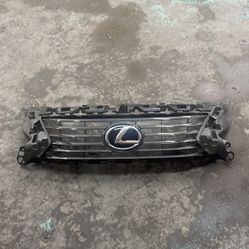 2016 2017 2018 Lexus ES350 ES300h Front Upper Radiator Grille 53111-06850 OEM