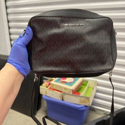 Michael Kors Women Bag