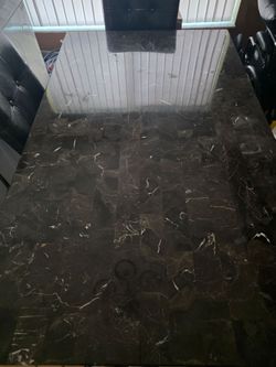 Dining Room Table with 4 chairs