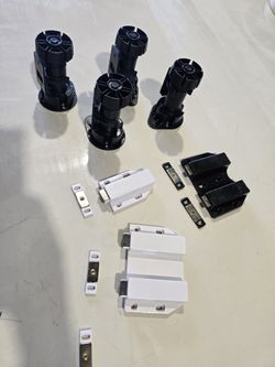 Cabinet Hardware- Legs, Touch Latch