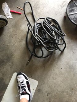 3 25 ft air hoses