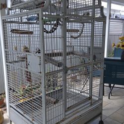 Jaula Gris De Hierro Fuerte Para Aves Grandes En Buenas Condiciones 