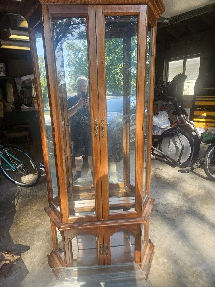 Curio Cabinet, 3-shelf