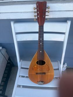 Vintage Flat-Back Mandolin
