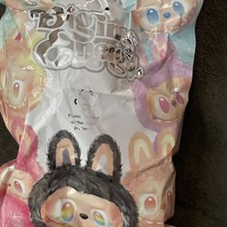 Labubu Big Energy Doll / Mystery Packs 
