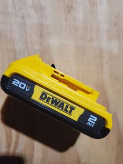 NEw, Nueva, DEWALT 20-Volt,   2.0ah Battery. ...