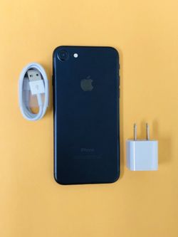 iPhone 7 128GB Factory Unlocked