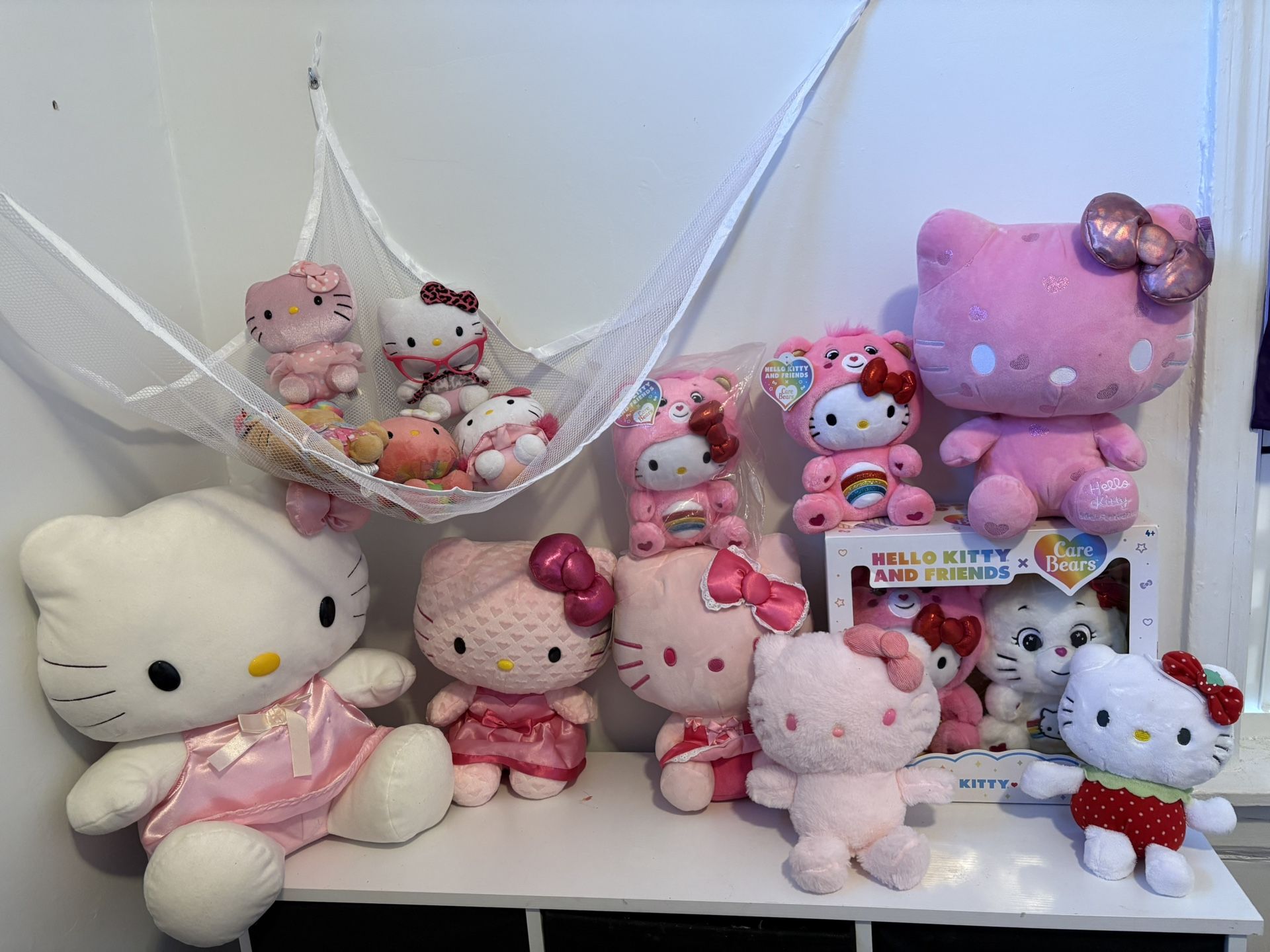 Hello Kitty Bundle
