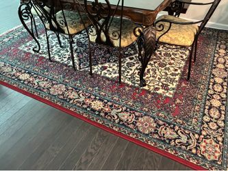 Oriental Wool Rug (square w/square)