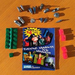 Monopoly Replacement Pieces 14 Figures, 17 Green & 4 Red House • Game Pieces & Parts, Toys & Hobbies, Vintage Game's, Traditional Board Game pieces

