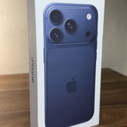 Iphone 17 Pro Max ,1TB ,Deep Blue Unlocked