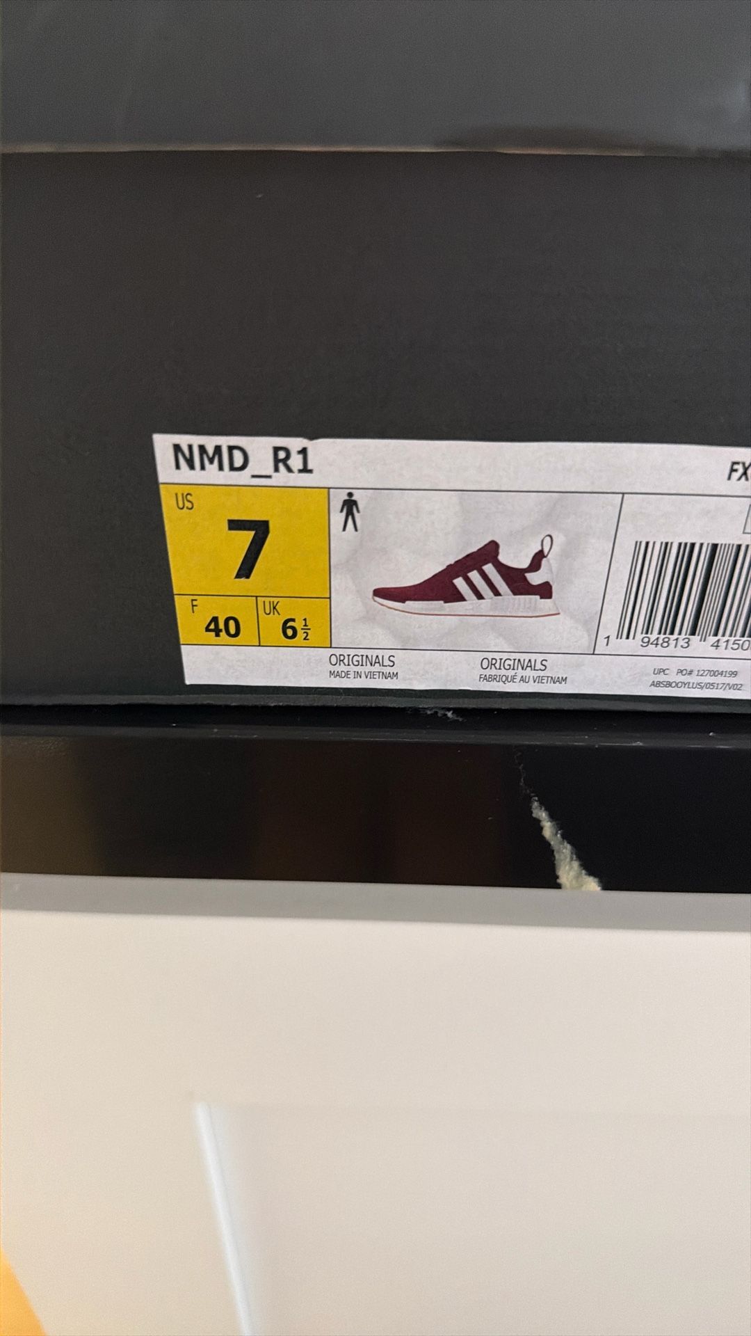 Men’s Adidas NMD R1