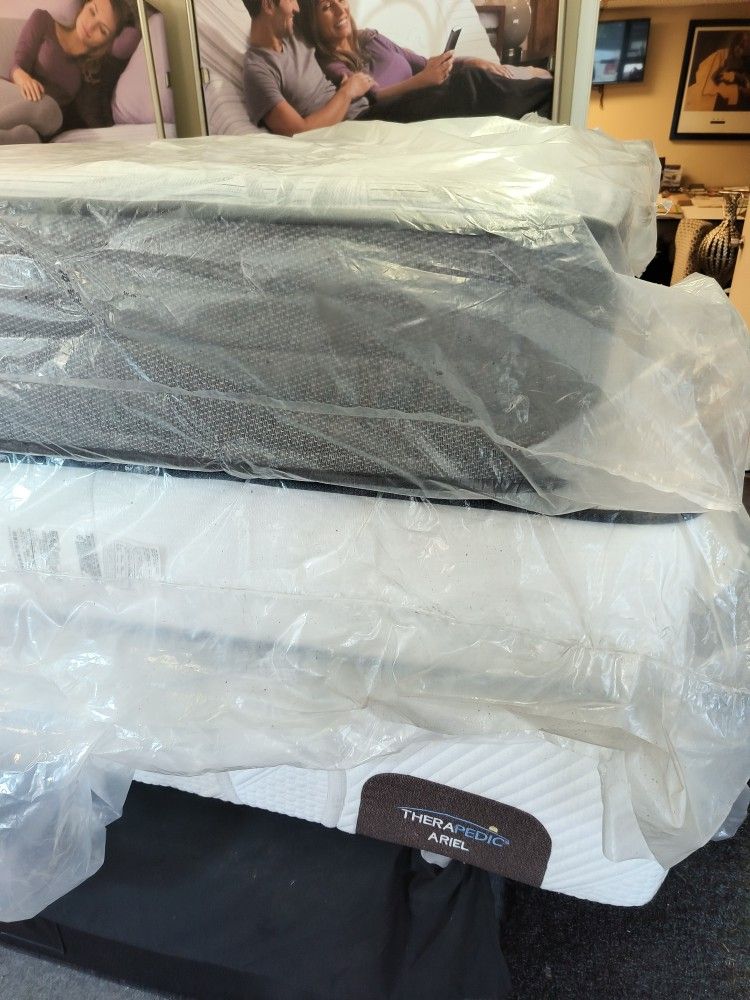 USED KING & QUEEN MATTRESS $125