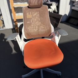 Wau Gaming Chair