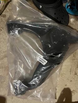 Toyota Tacoma Front Left and Right Control Arms