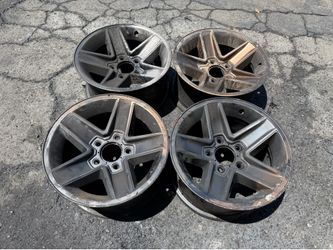 15 inch Camaro rims Fits S10 and GM cars