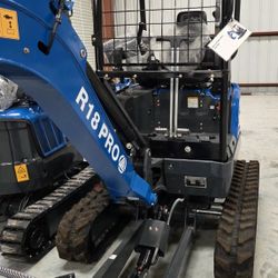 New Rippa R18 PRO 2TON mini Excavator 