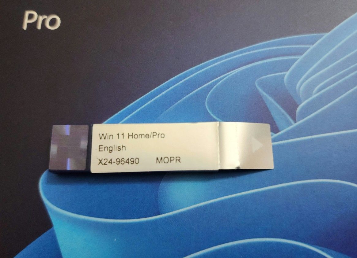 Windows 11 HOME/PRO USB DRIVE OEM